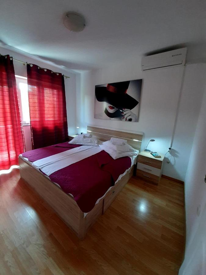 Apartments Adria Jadrija Exterior foto